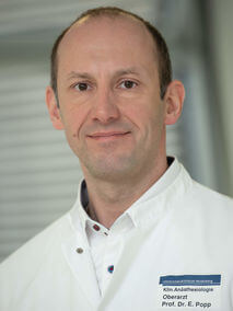 Portrait von Prof. Dr. med. Erik Popp
