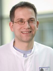 Portrait von Prof. (apl) Dr. Dr. Christoph Springfeld