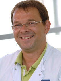 Portrait von Dr. med. Oliver Sedlaczek
