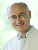 Prof. Dr. Dr. H. J. Staehle Prof. Dr. Dr. H. J. Staehle