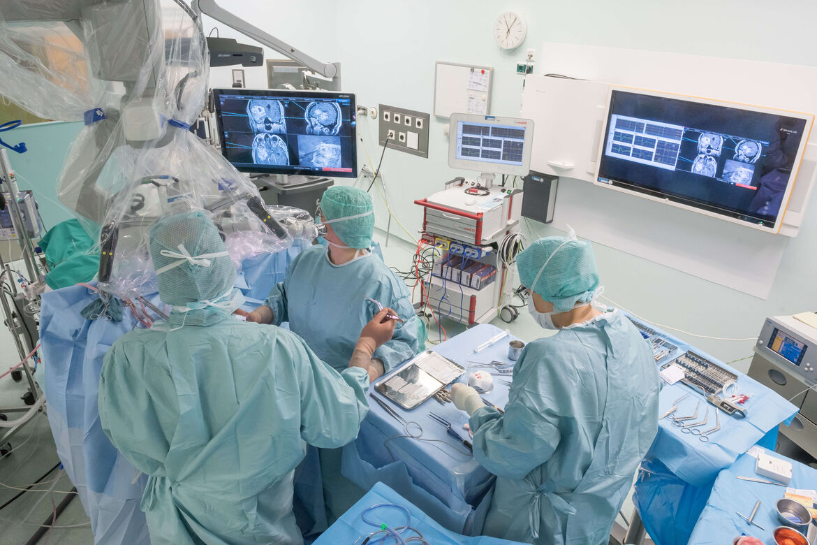 OP zur Entfernung des Hirntumors