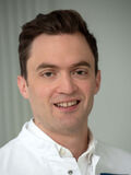Portrait von Dr. med. Jonathan Harnoß