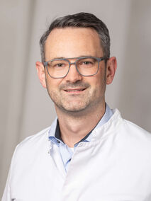Portrait von PD Dr. med. Martin Jakobs