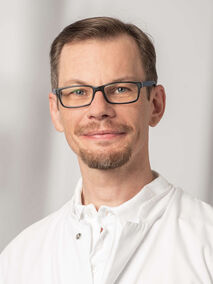 Portrait von Dr. med. Christoph Fiola