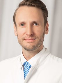 Portrait von Dr. med. Tobias Reiner Portrait von Dr. med. Tobias Reiner