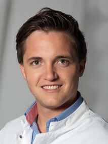 Portrait von Dr. med. Alexander Younsi Portrait von Dr. med. Alexander Younsi