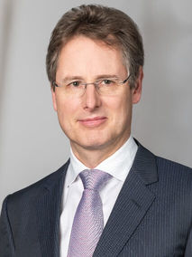 Portrait von Prof. Dr. med. Axel Roers