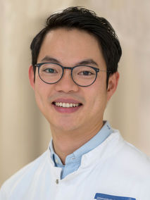 Portrait von Dr. med. Huy Philip Dao Trong Portrait von Dr. med. Huy Philip Dao Trong