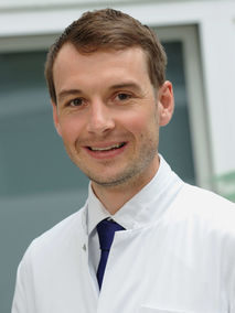 Portrait von Dr. med. David Maximilian Spranz Portrait von Dr. med. David Maximilian Spranz