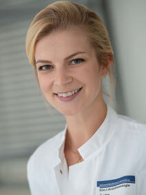 Portrait von Dr. med. univ. Martha Dudek