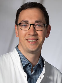 Portrait von PD Dr. med. Tim Hilgenfeld