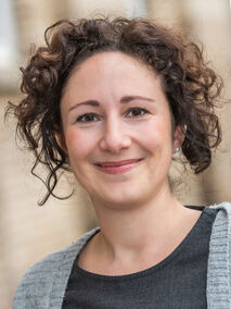 Portrait von Dr. med. Maria Mouratidou MA, MSc