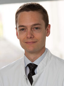 Portrait von PD Dr. Dr. med. Franck Billmann Portrait von PD Dr. Dr. med. Franck Billmann