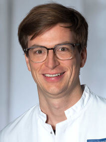 Portrait von Dr. med. Simon Raffel Portrait von Dr. med. Simon Raffel