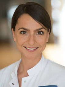 Portrait von Dr. med. Anna Herold