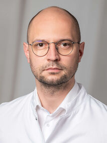 Portrait von PD Dr. med. Sebastian Ille