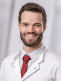 Dr. med. Christopher Essers