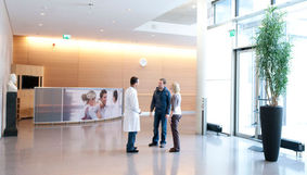Arzt und Patient im Gespräch Arzt und Patient im Gespräch