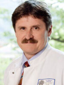 Portrait von Dr. Bernd Beedgen