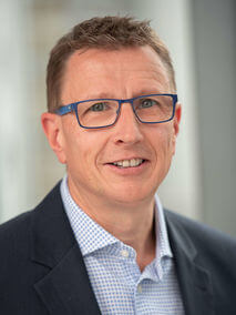 Portrait von Dr. med. Steffen P. Luntz Portrait von Dr. med. Steffen P. Luntz