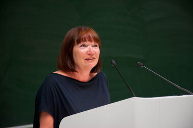 Ingrid Thoms-Hoffmann von der Rhein-Neckar-Zeitung. Ingrid Thoms-Hoffmann von der Rhein-Neckar-Zeitung.
