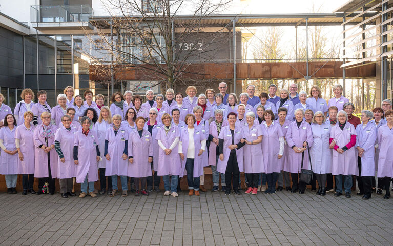 Gruppenfoto Lila Damen und Herren 2024