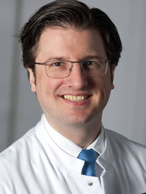 Portrait von Prof. Dr. med. Dierk Thomas