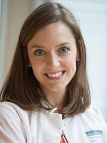 Portrait von Debora Call Portrait von Debora Call