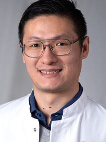 Dr. med. Haosu Zhang