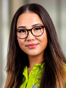 Portrait von Nadia Schmich