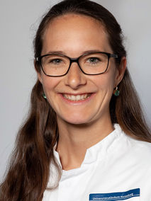 Portrait von Dr. med. dent. Jolanda Ebermann