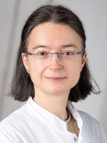 Portrait von Dr. med. Sara Euteneuer Portrait von Dr. med. Sara Euteneuer