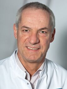 Portrait von Prof. Dr. rer. nat. Paul Schnitzler