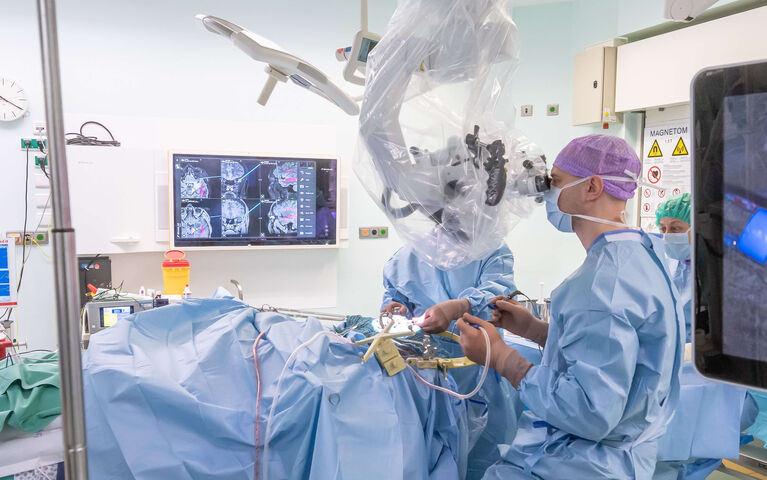 Neuronavigation, Neuromonitoring und intraoperative Bildgebung