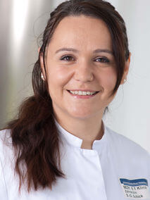 Portrait von Dr. med. dent. Simona-Georgiana Schick