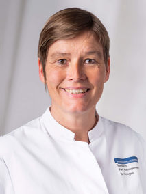 Portrait von Dine Hoegen Portrait von Dine Hoegen