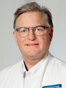 Portrait von Prof. Dr. med. Gerd U. Auffarth, FEBO