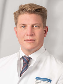 Portrait von Dr. med. Tobias Großner