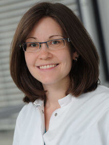 Portrait von Dr. med. Angelika Bierich