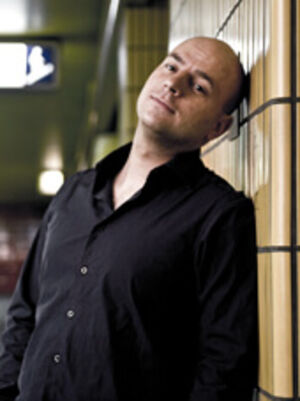 Sebastian Flach (E-Bass) Sebastian Flach (E-Bass)