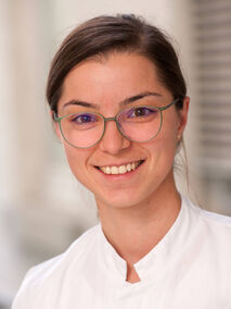 Portrait von Alina-Marilena Bresler Portrait von Alina-Marilena Bresler