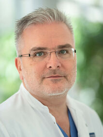 Portrait von Prof. (apl.) Dr. med. Peter Sauer