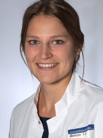 Portrait of Dr. med. Caroline Finkenzeller