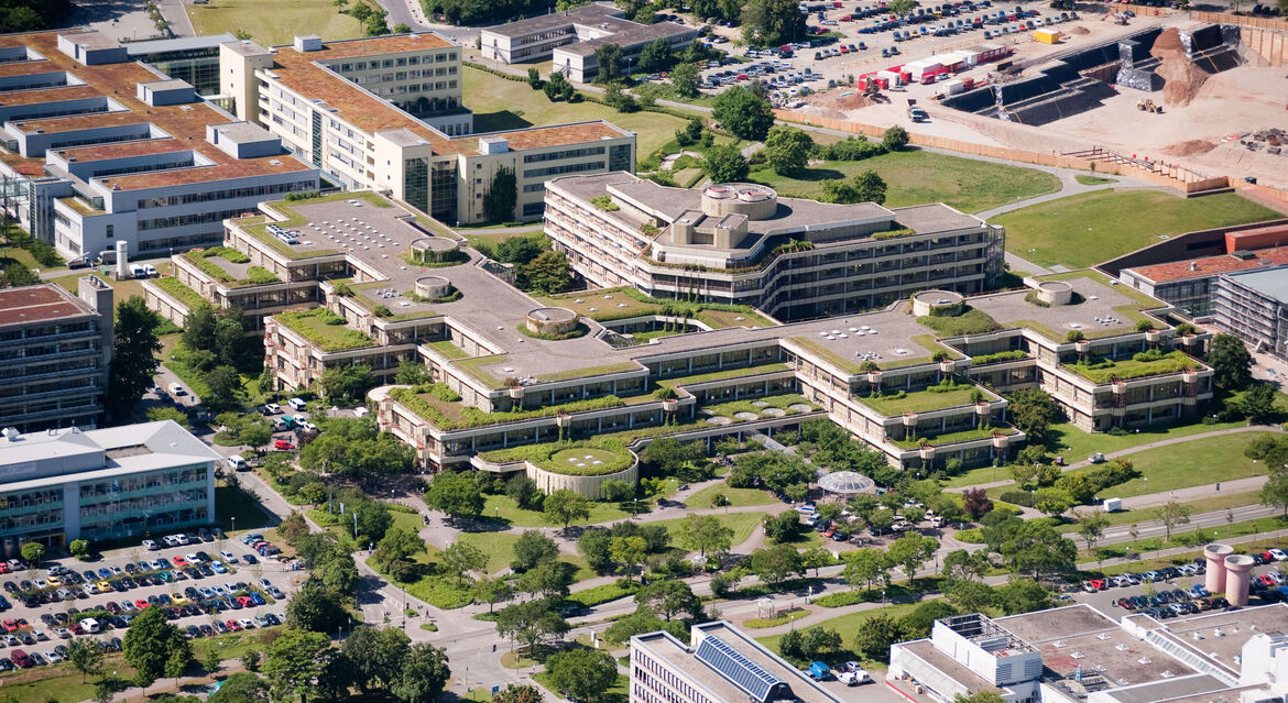 [Translate to English:] Aerial view of Neuenheimer Feld