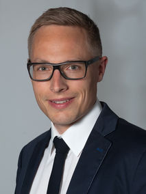 Portrait von Dr. sc. hum. Oliver Heinze