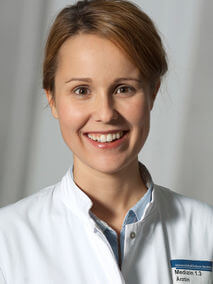 Portrait von Dr. med. Julia Heid