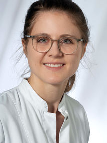 Portrait von Dr. med. Lara-Marie Schmitt